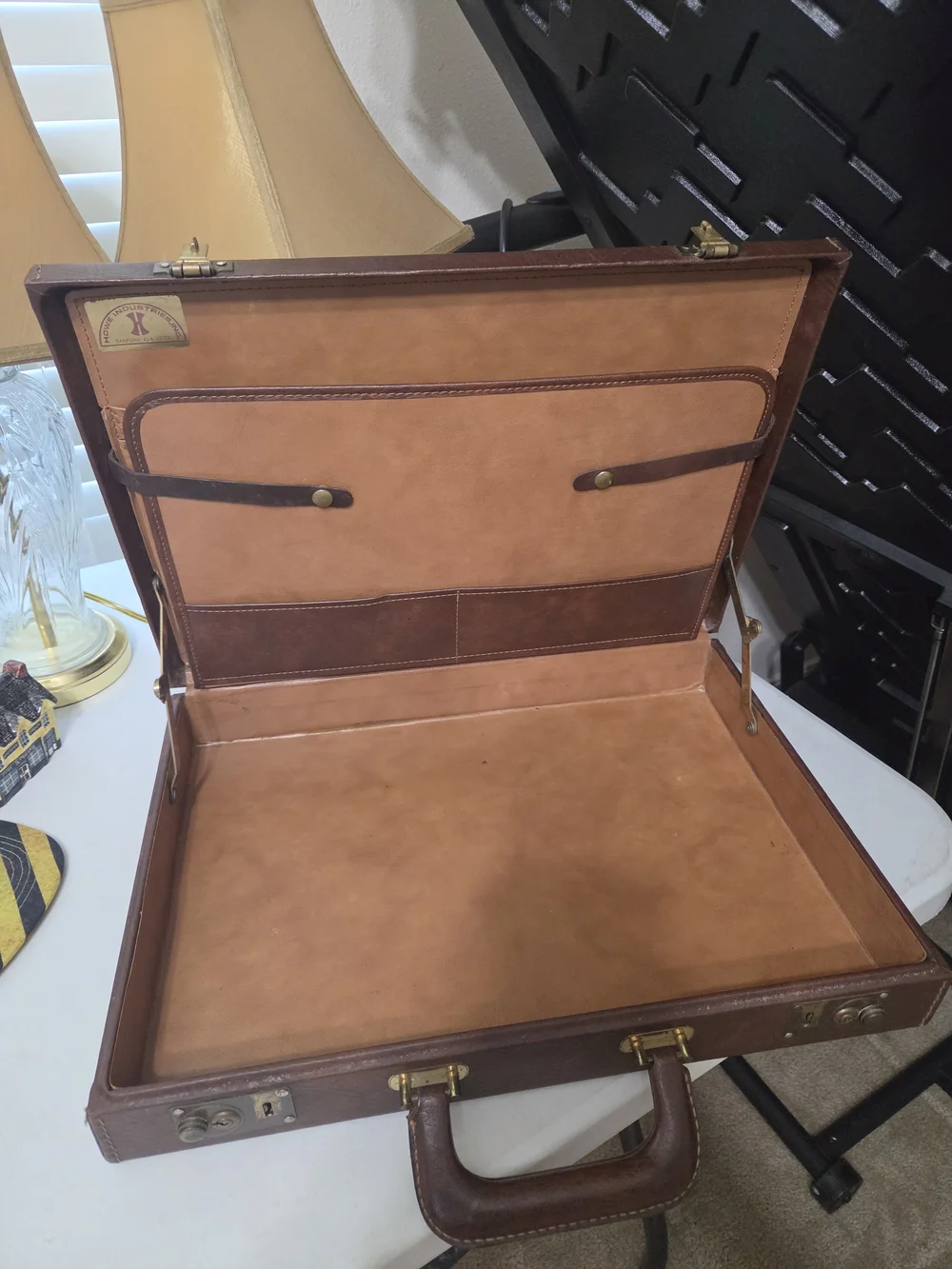 Leather Briefcase - Brown/Tan Vintage Style